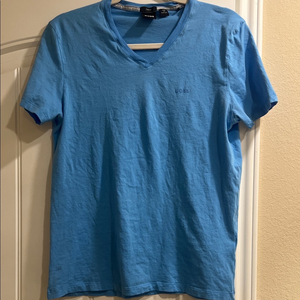 BOSS Men’s Light Blue V-Neck Tee